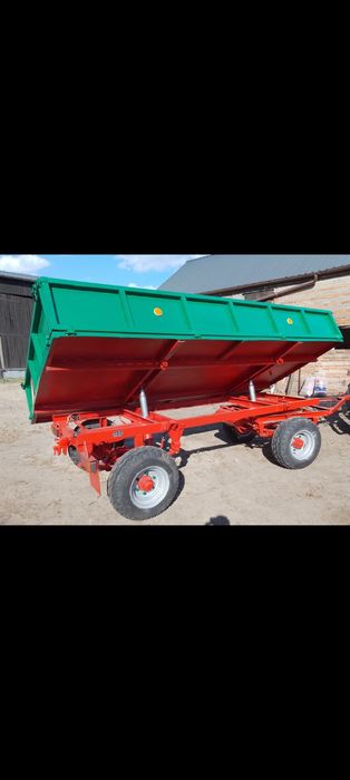 Przyczepa d 35. D 45. Mała, niska, kaczka, wywrotka. Zarejestrowana