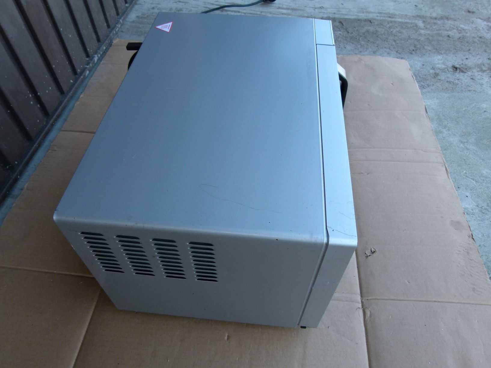 Kuchenka mikrofalowa SilverCrest SMW800 S2 grill elektronika SPRAWNA