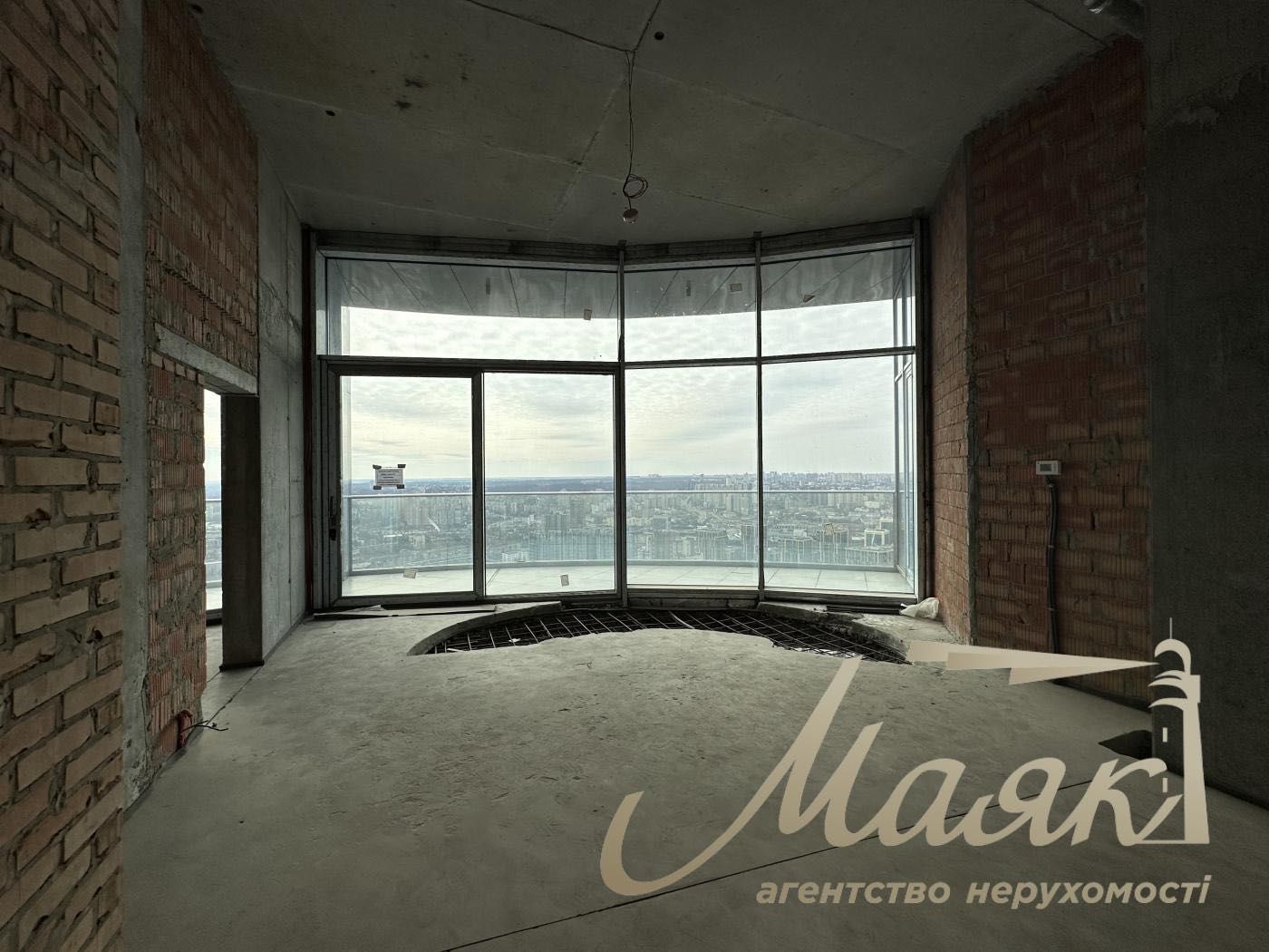 Продажа пентхауса с террасой ЖК Taryan Towers ул. Иоанна Павла II