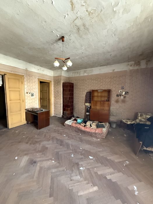 Мала Рафанда! Квартира в центрі. Вул. Гойди.