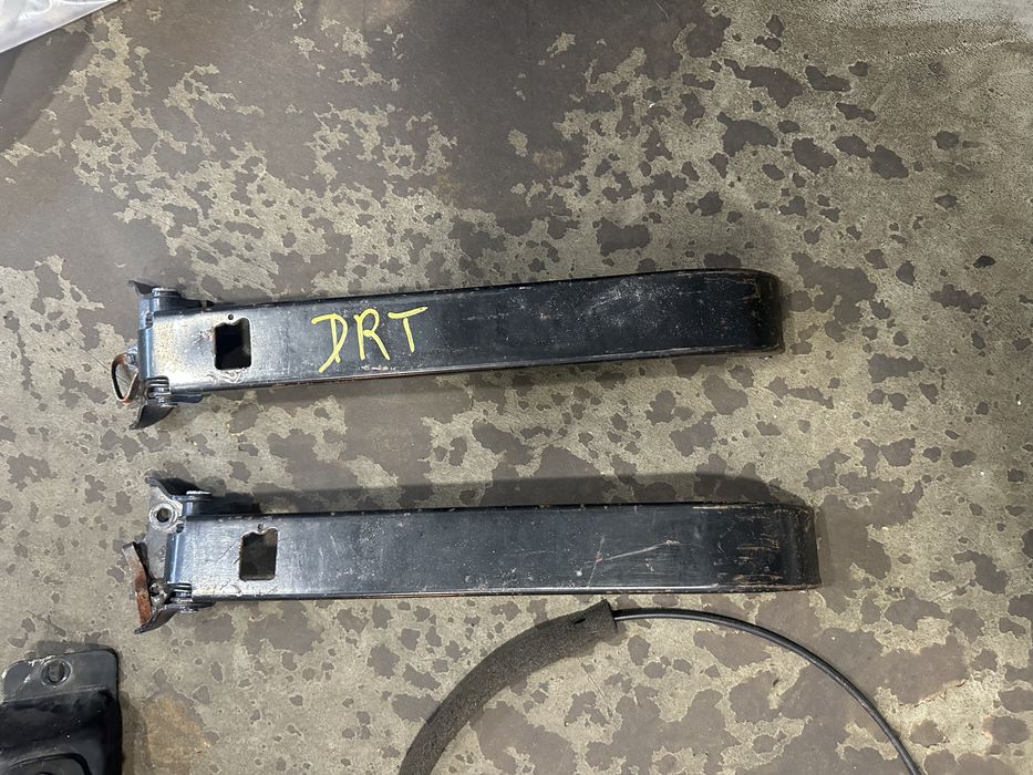 Dobradiças Portas traseiras Renault master III Ano 2017