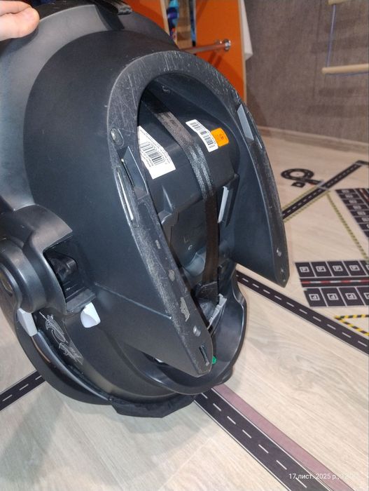 Дитяче автокрісло BeSafe Izi Go від 0 до 13кг