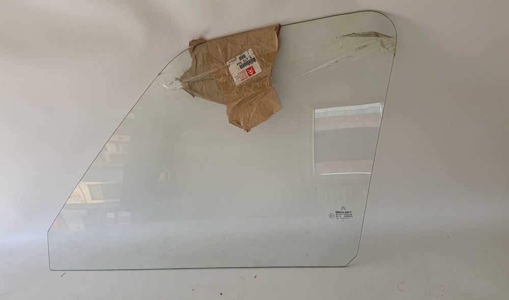 Szyba lewy przód Citroen C15 OE Nowa