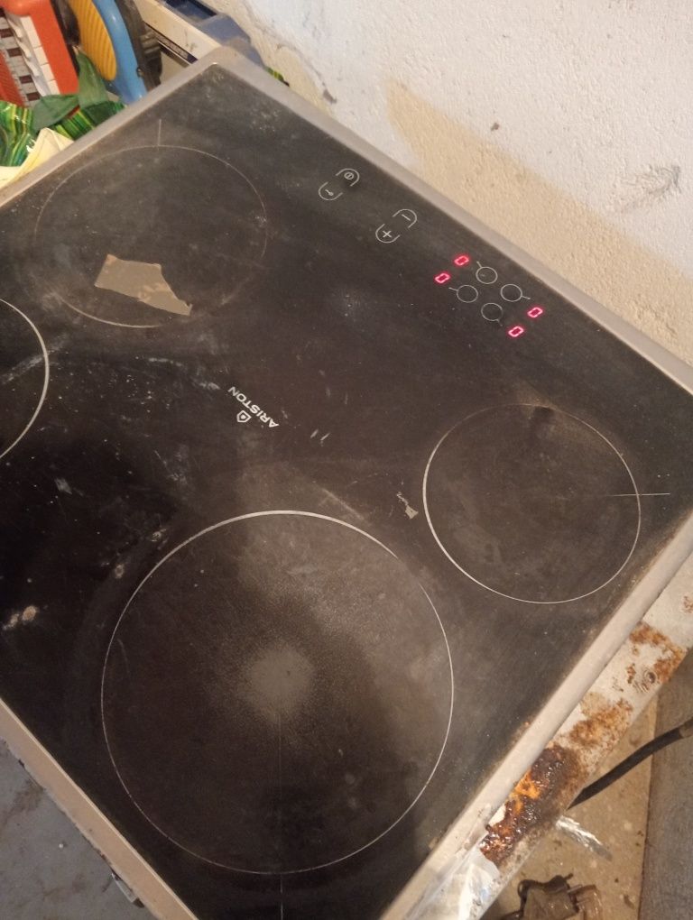 Placa vitro cerâmica e forno eléctrico de encastrar