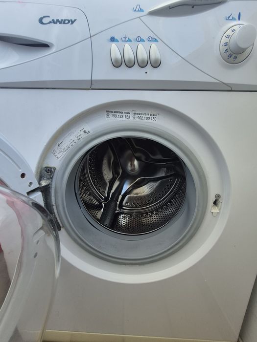 Maquina lavar a roupa