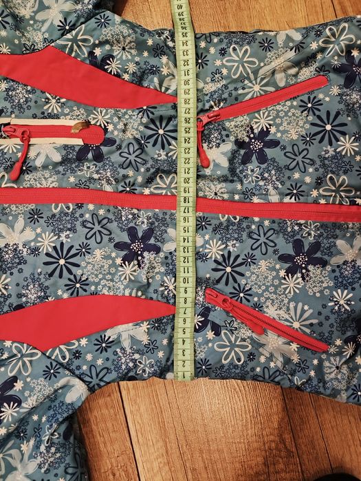 Kurtka zimowa, na śnieg, dziewczynka 6-7 lat