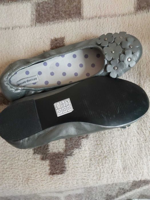 Pantofle , skóra naturalna, rozm. 37, NOWE