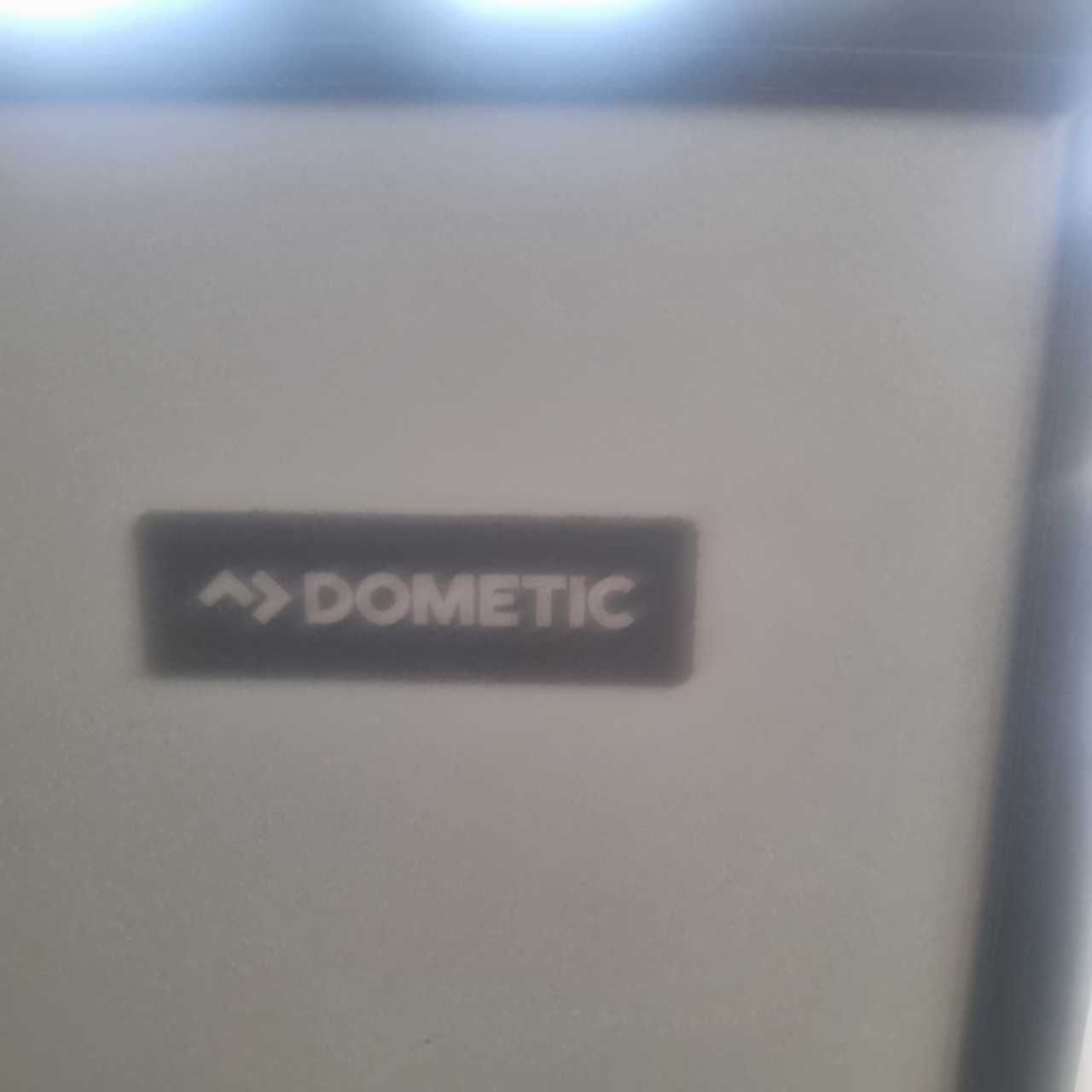 lodówka kompresorowa kempingowa DOMETIC 12/24V