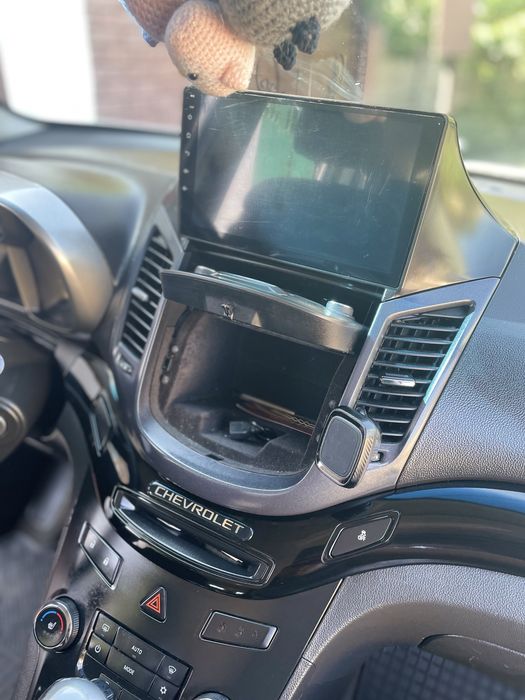 Продаю авто Шевроле Орландо 2012