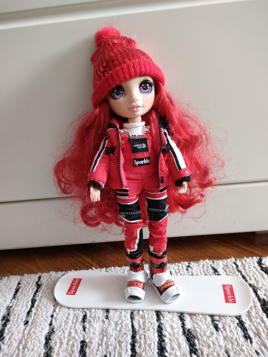Lalka Rainbow High Zimowa Ruby Anderson