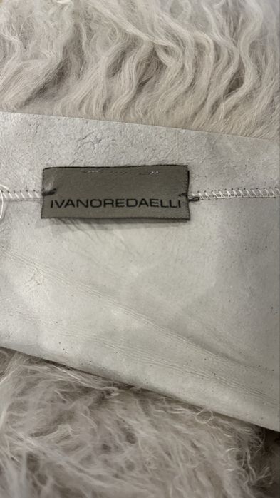 Ковёр из монгольской козы изготовленный Итальянским брендом