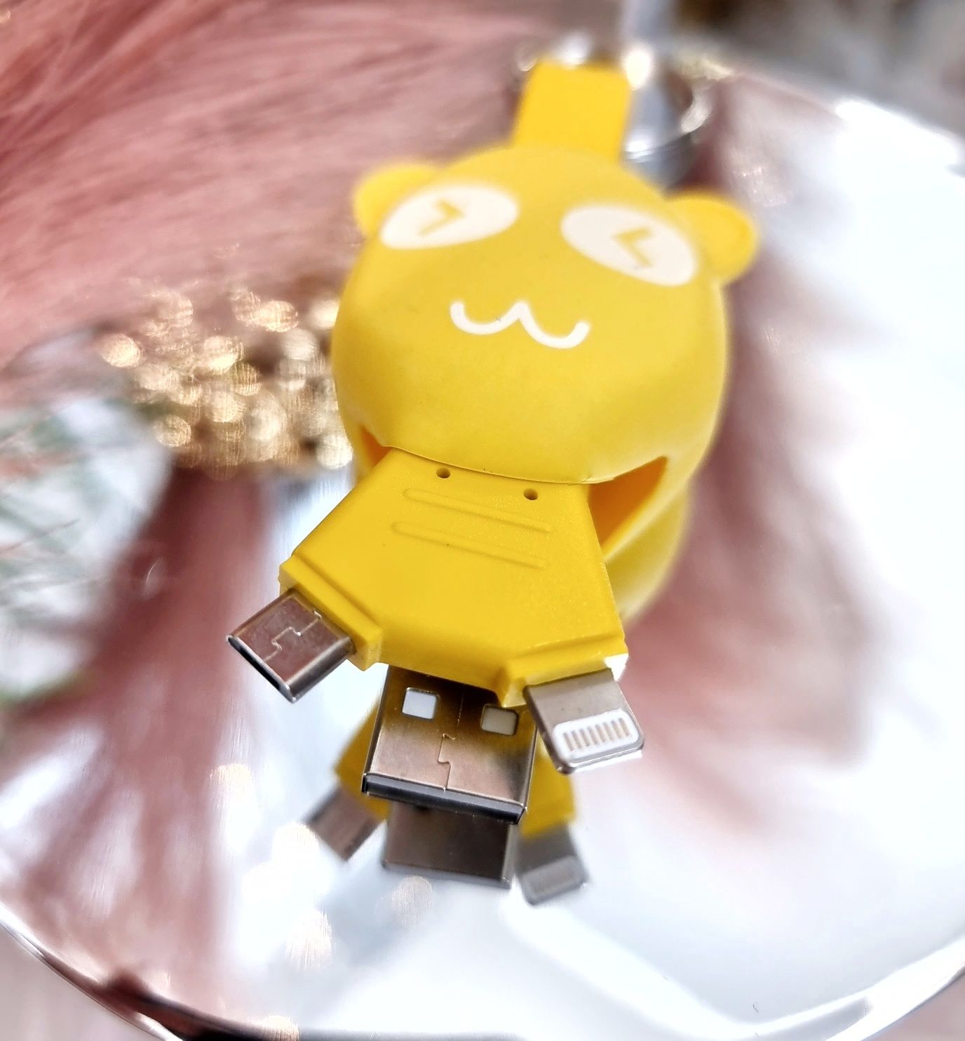 Brelok breloczek z kabelkami usb typB iPhone żółty