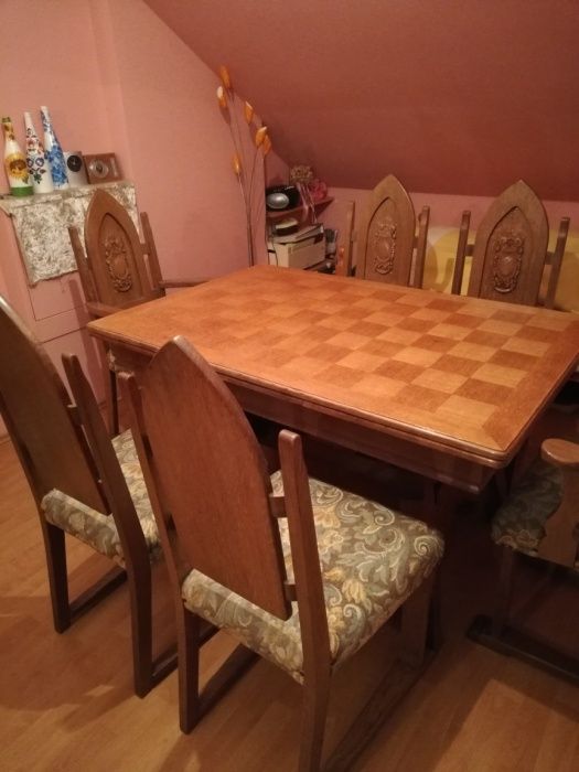 Stół dębowy rozkładany +6 krzeseł rzeźbione