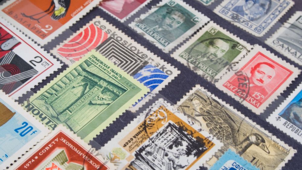 Sprzedam klasery ze znaczkami kolekcjonerskimi