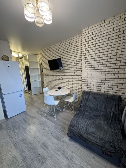 Сдам квартиру 32 Жемчужина Аркадия Каманина вид моря 2 этаж