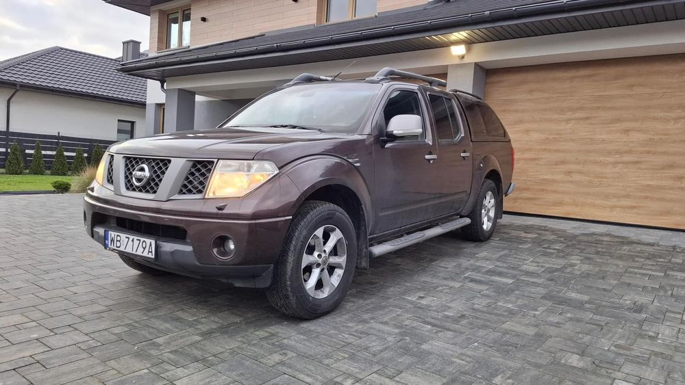 Nissan Navara Nissan Navara D40 TITANIUM niski przebieg super stan W-wa FULL 1wł 4X4
