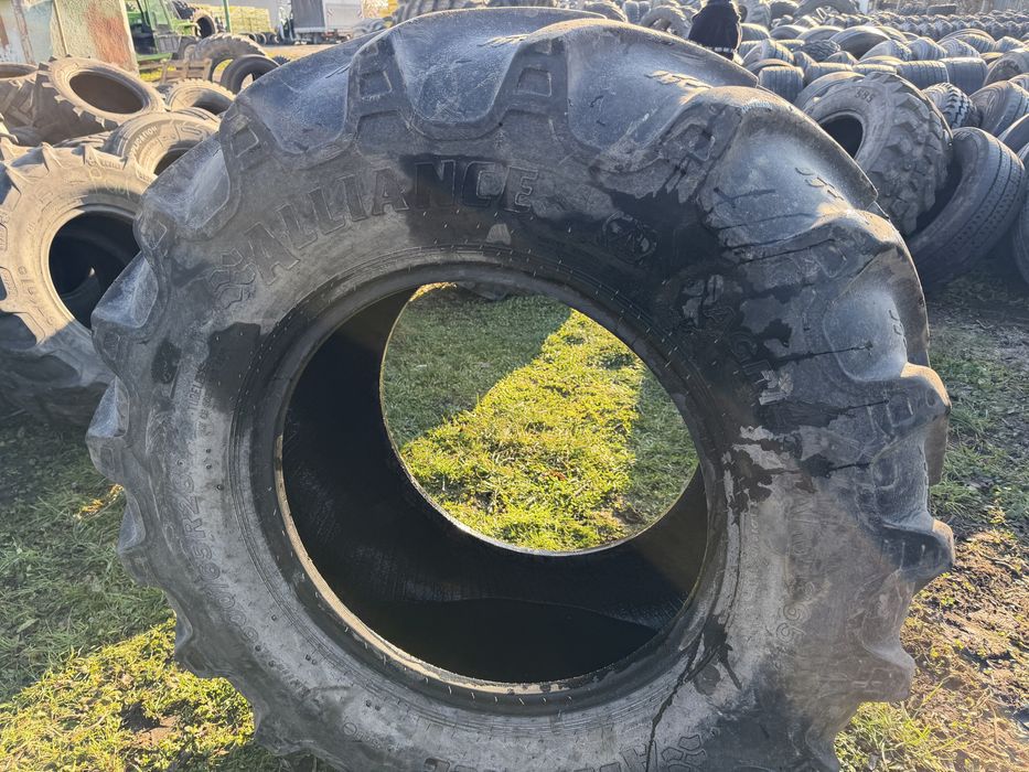 Opona 600/65R28 Alliance