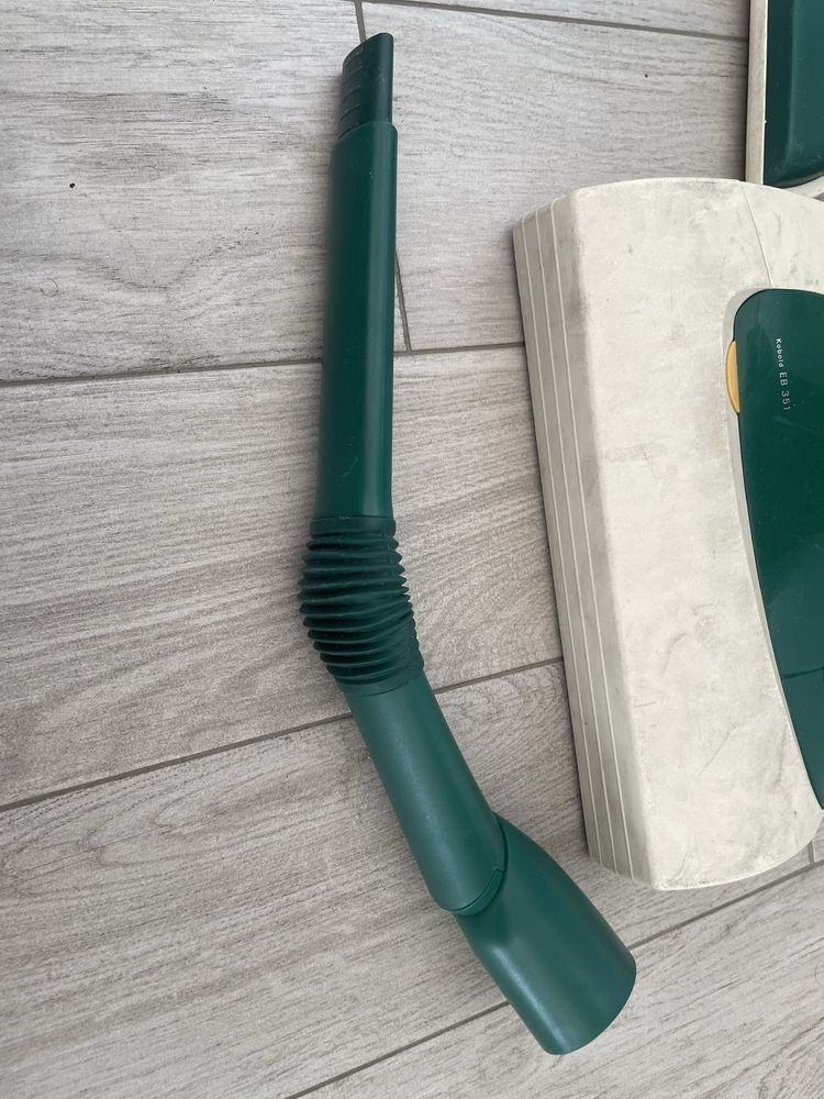 Vorwerk Kobold VK 131 Usado a funcionar com acessórios