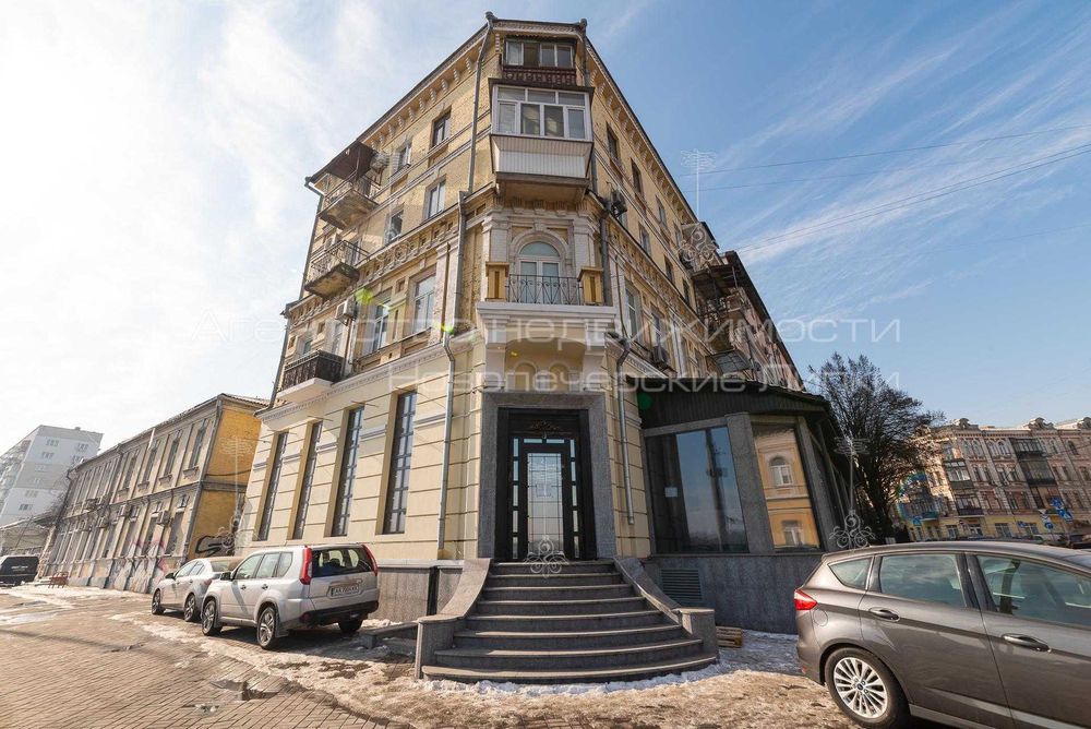 Продаж ресторана 570 м історич Київ   вул Набережно-Хрещатицька 17/18