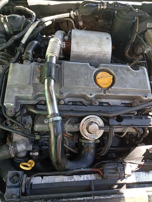 Продам вектра б,дизель