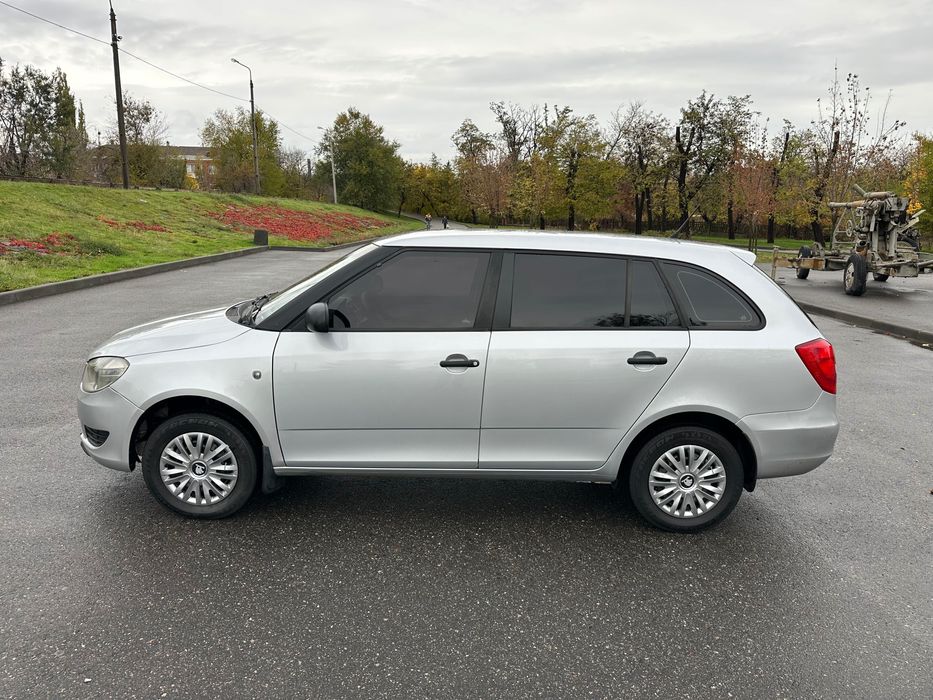 Продам Skoda Fabia 2014 1.4 gaz/benz