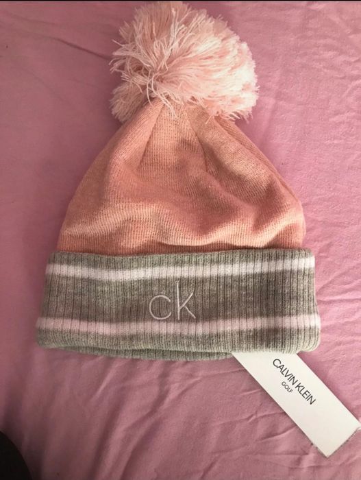Czapka Calvin Klein - pudrowy róż