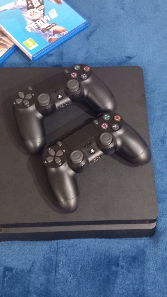 Playstation 4 Slim 1TB + 2 Comandos Originais + Jogos