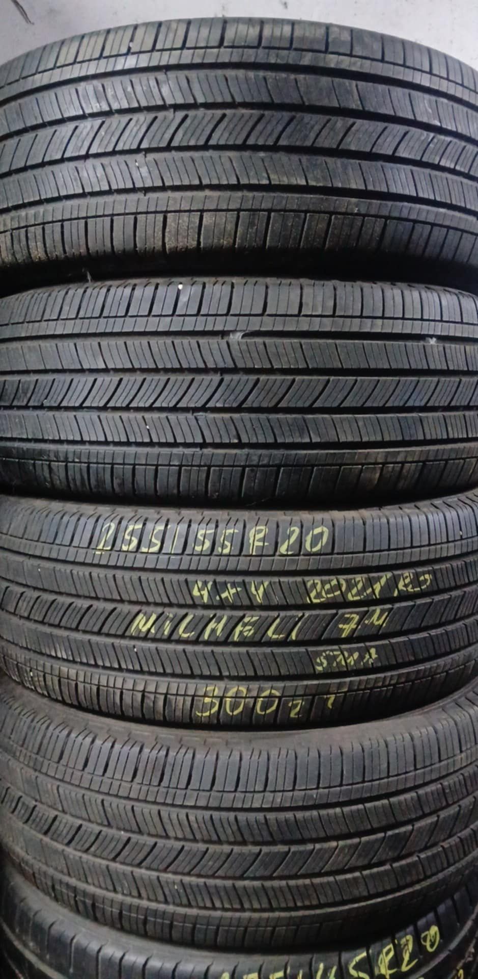 Opony 255/55/R20