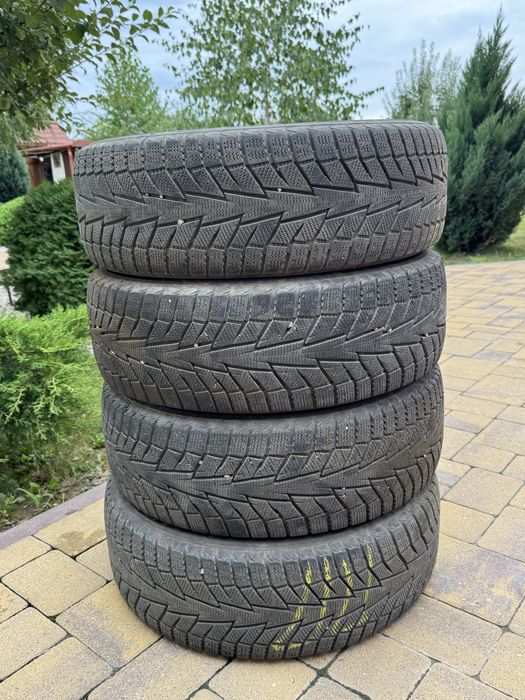 Продам Резину 195/65r15