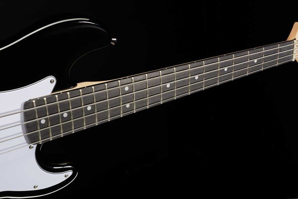 Нова бас гітара Harley Benton PB-Shorty BK Standard Series