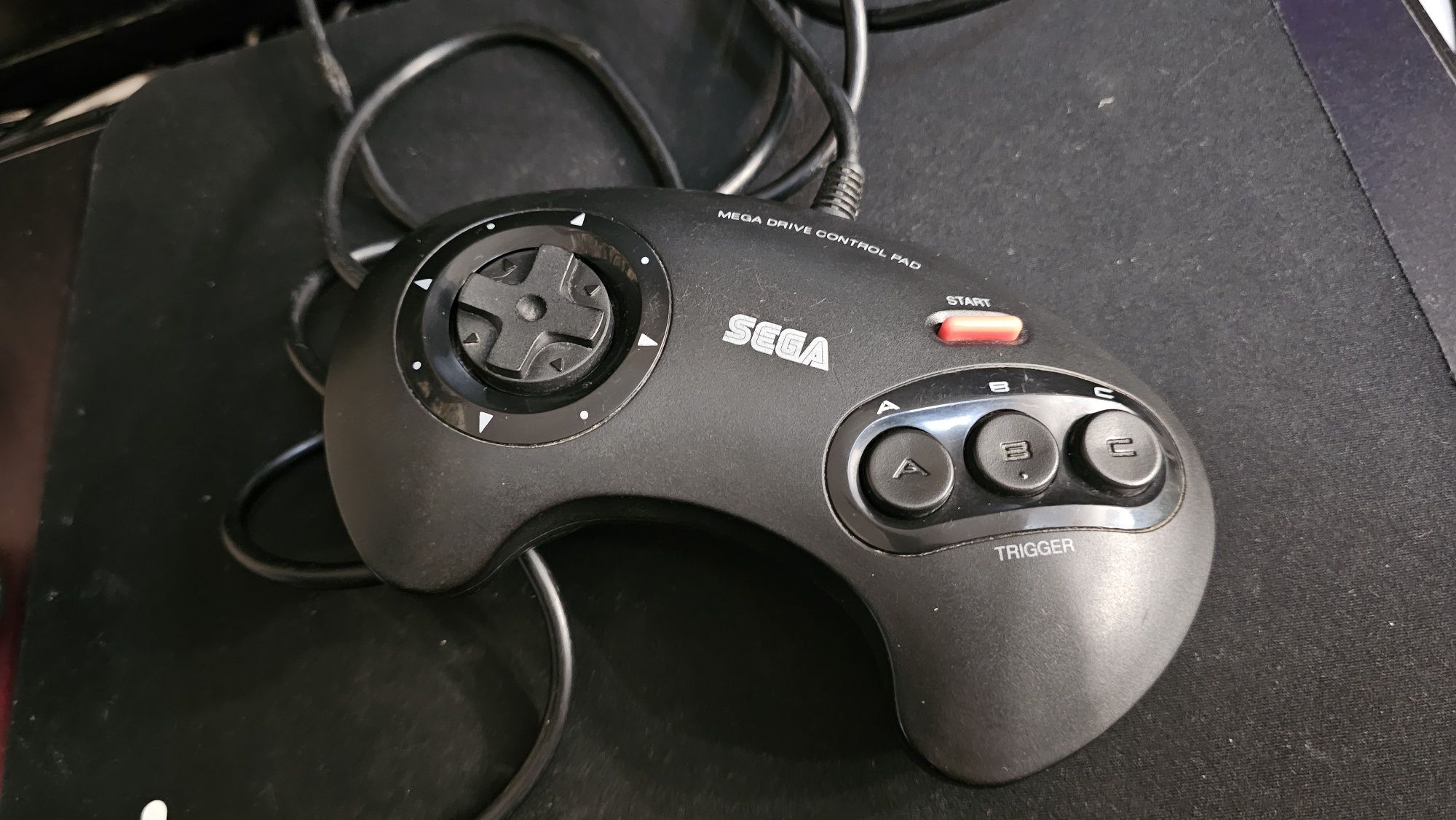 Продам приставку Sega genesis 1.8