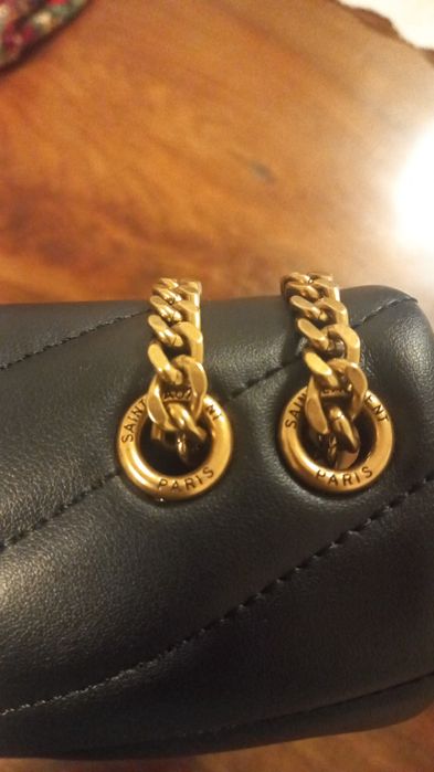 Mala YSL Preta com ferragens Douradas
