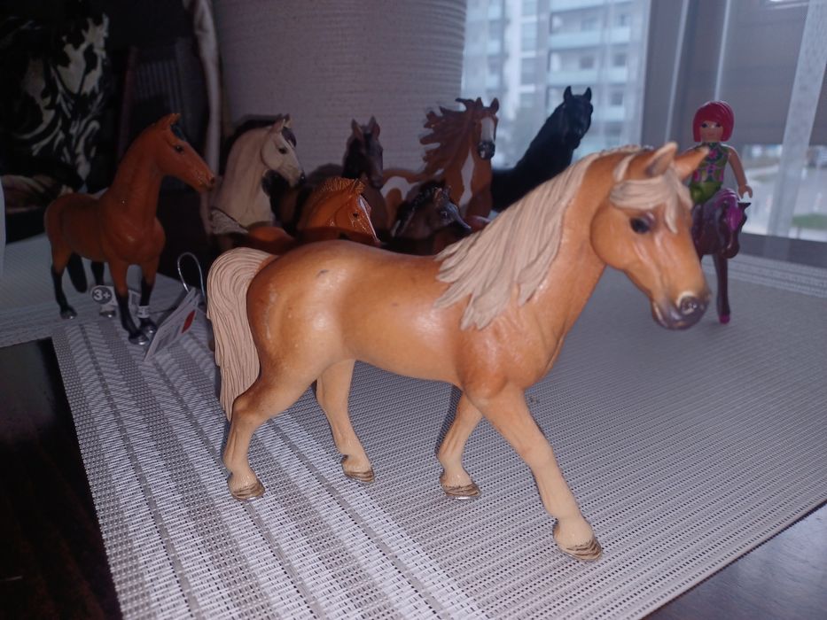 Koniki Schleich nowe, na prezent, Wawa