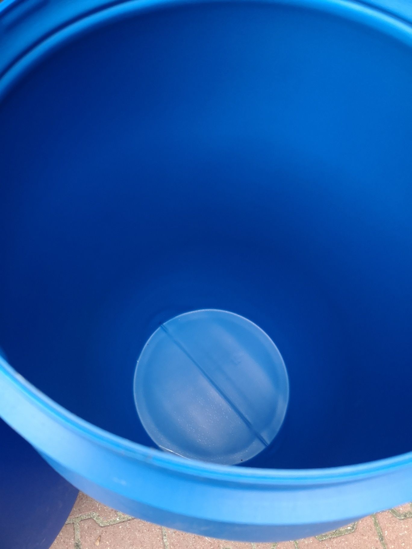 Beczki plastikowe 200l  okazja 100szt.