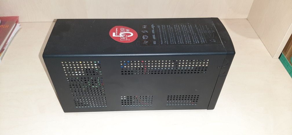 Источник бесперебойного питания ИБП (UPS) Powercom BNT-1000AP