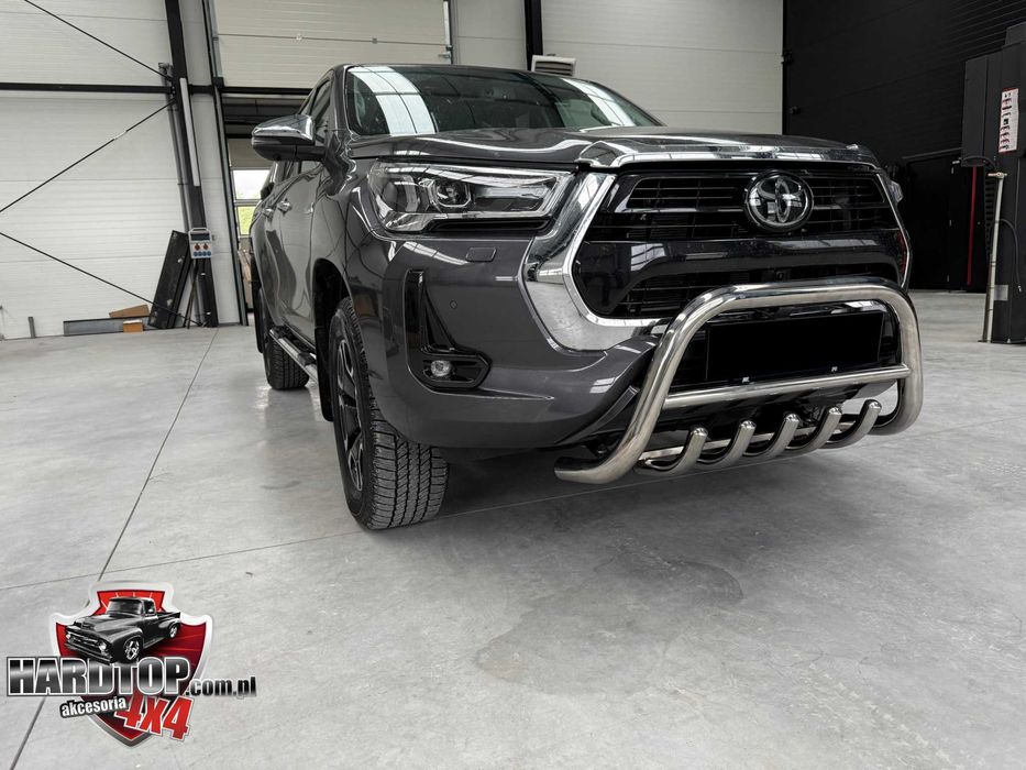Orurowanie Toyota Hilux Kły Baranek niskie Grill Chrom Revo