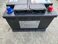 Akumulator 12 V, 70 AH, 760 A, EFB Varta Oryginał