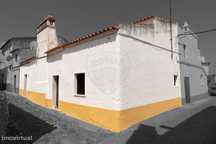 Moradia T4 para venda