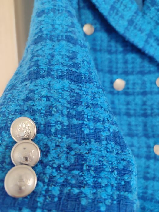 Два піджаки 1-ціна 470;2піджак ціна 599