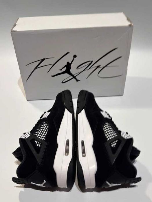 Buty damskie Trampk Jordan 4 Retro White Thunder R.41