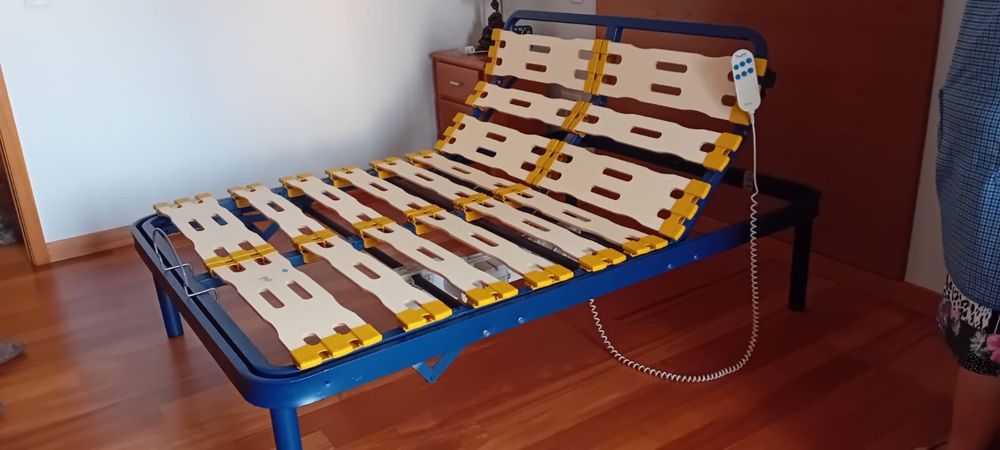 Estrado cama de casal elevatorio