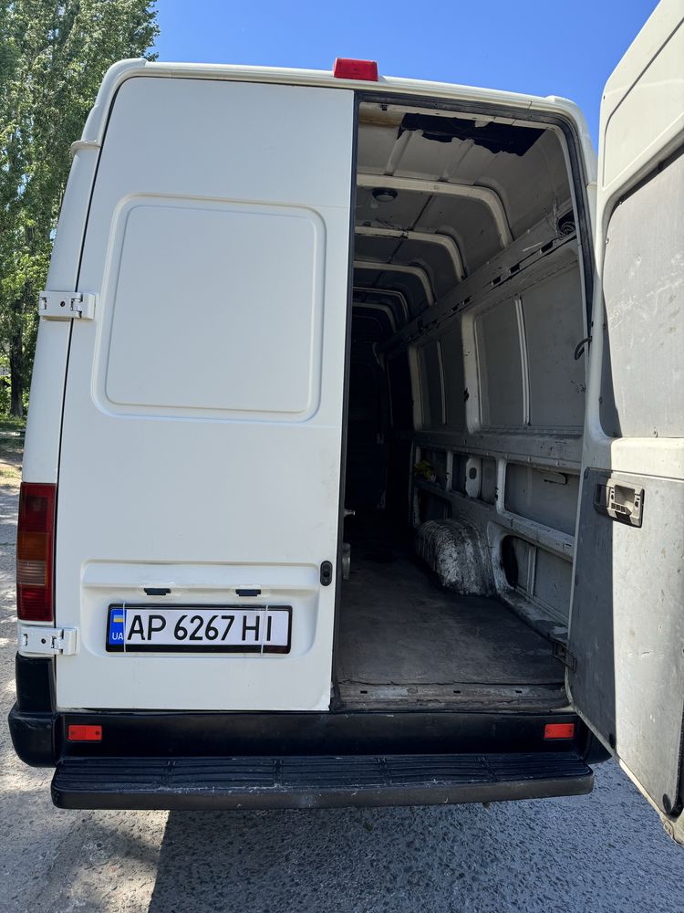 Продам Volkswagen LT 35 вантажний бус