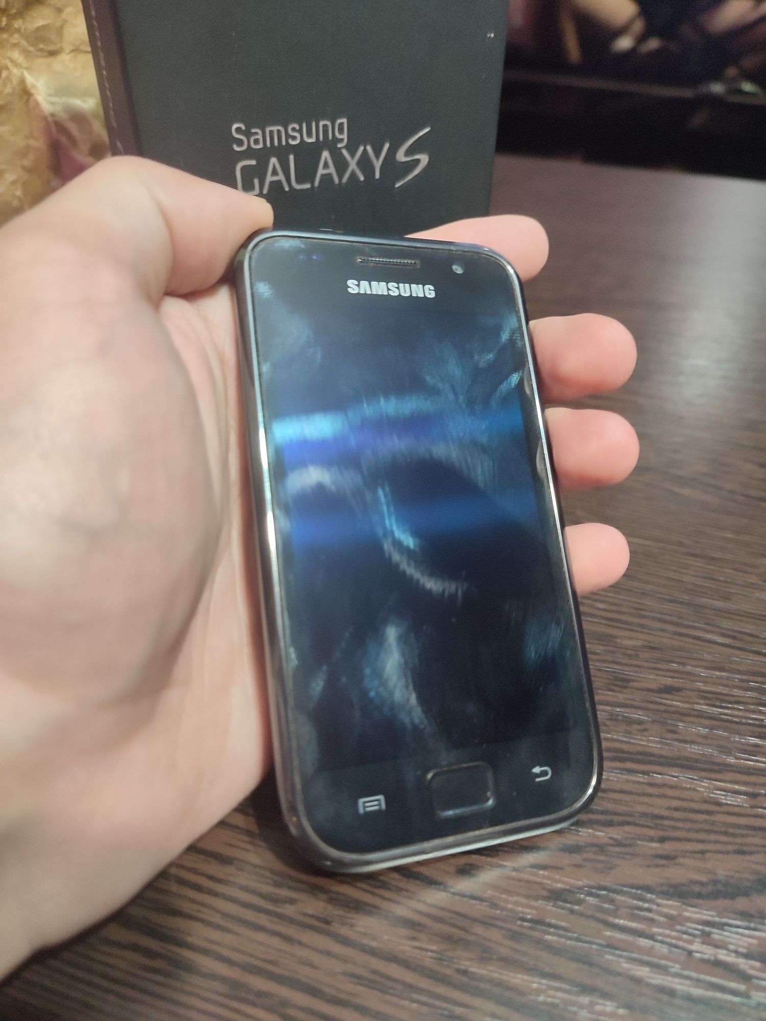 Телефон Samsung Galaxy S