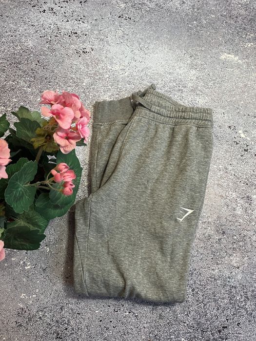 Серые спортивные штаны мужские Gymshark (Оригинал)