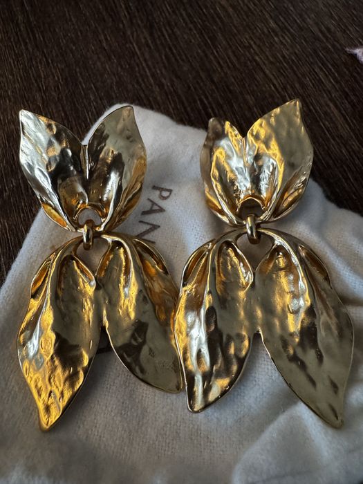 Mango сережки нові