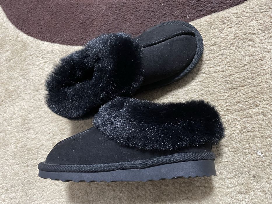 Продам дитячі угги