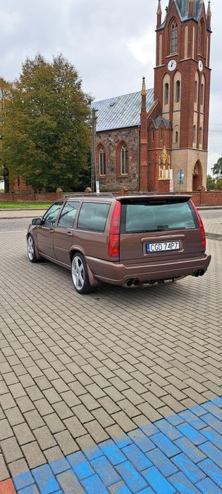 Volvo v70 2.3T 280KM