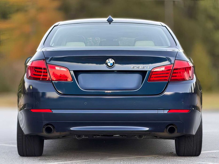 BMW 5 Series      2013
