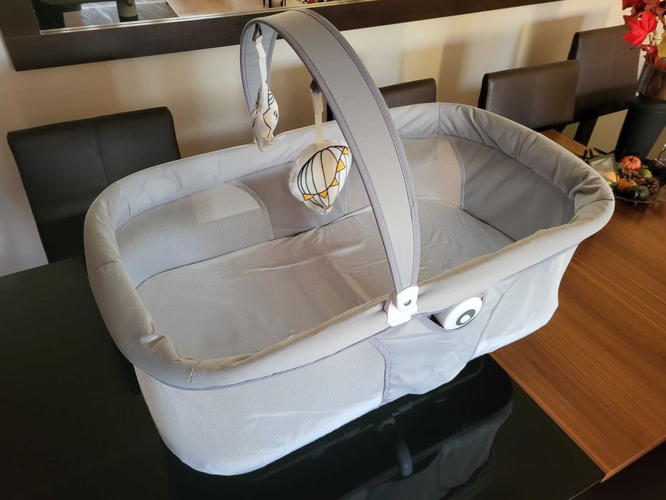 Gondola Lionelo Bella Set bujaczek gondolka bujak kołyska elektryczny