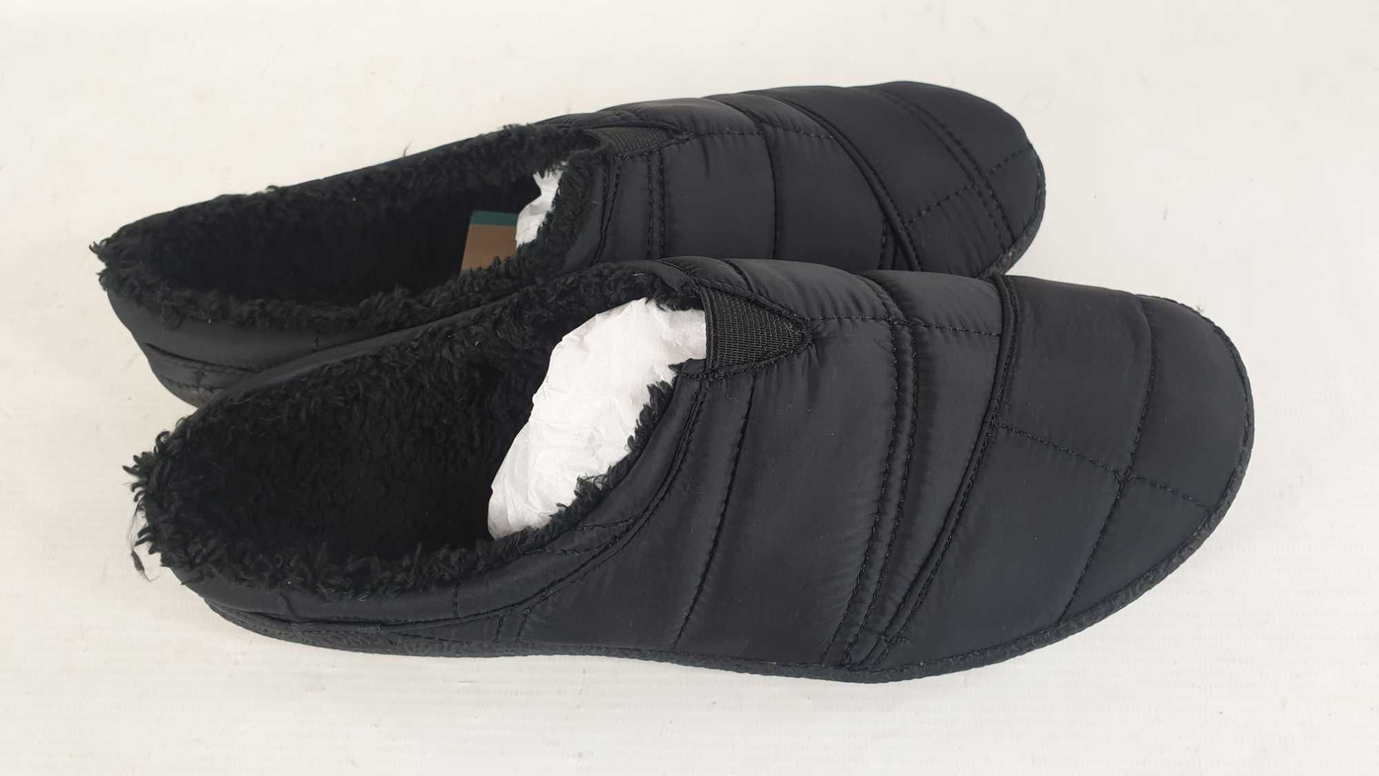 toms nowe  PANTOFLE MĘSKIE ocieplone  R 40,5